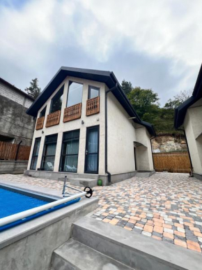 Two Dilijan